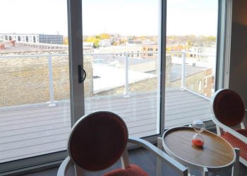 OverlookonProspect_balcony